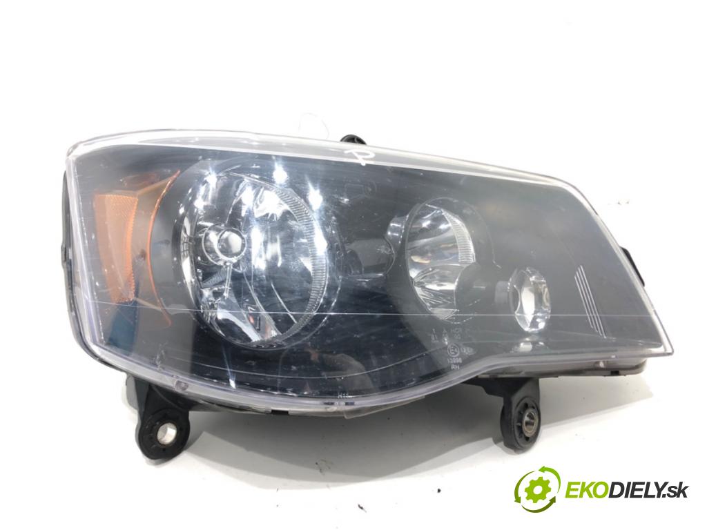 DODGE GRAND CARAVAN 2007 - 2022    3.6 211 kW [287 KM] benzyna 2010 - 2022  světlomet pravý přední část CS280-B101R