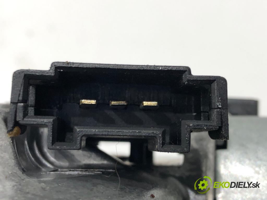 DODGE GRAND CARAVAN 2007 - 2022    3.6 211 kW [287 KM] benzyna 2010 - 2022  motor stěračů zadní část 05113411AC