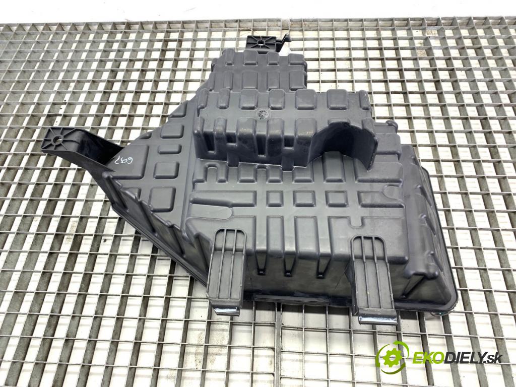 DODGE GRAND CARAVAN 2007 - 2022    3.6 211 kW [287 KM] benzyna 2010 - 2022  subwoofer 05107087AF (Audio zariadenia)