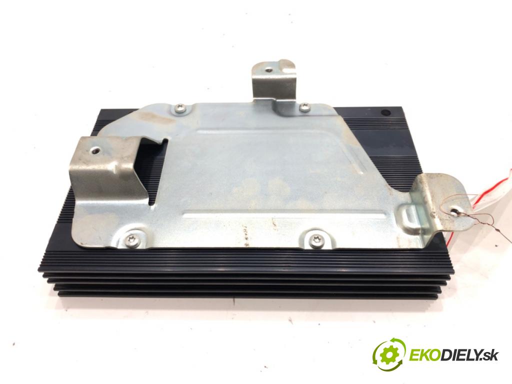 DODGE GRAND CARAVAN 2007 - 2022    3.6 211 kW [287 KM] benzyna 2010 - 2022  Zosilňovač 26777Q (Zosilňovače)