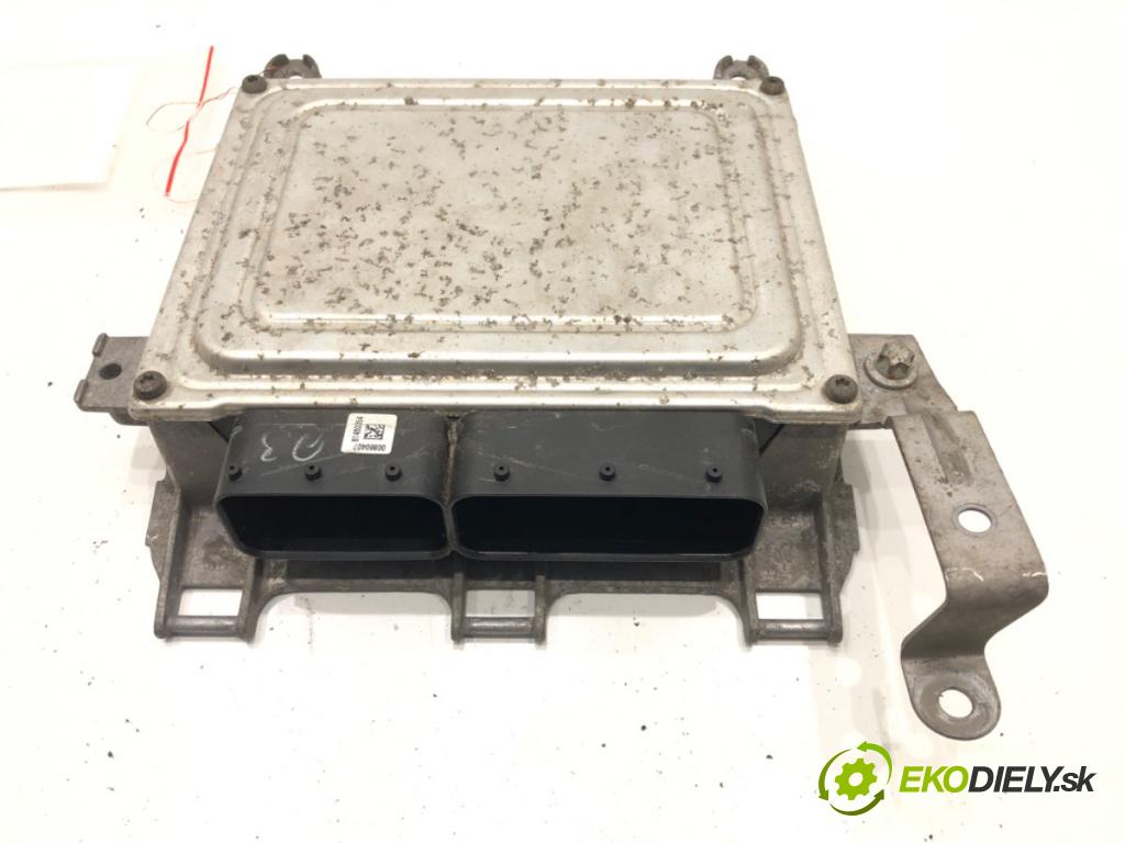 MERCEDES-BENZ KLASA A (W169) 2004 - 2012    A 150 (169.031, 169.331) 70 kW [95 KM] benzyna 2004 - 2012  riadiaca jednotka Motor A2661530391 (Riadiace jednotky)