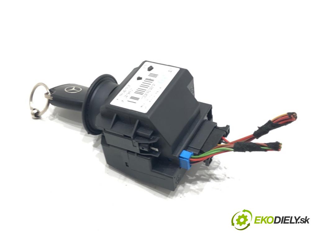 MERCEDES-BENZ KLASA A (W169) 2004 - 2012    A 150 (169.031, 169.331) 70 kW [95 KM] benzyna 2004 - 2012  spinačka 1695451908 (Spínacie skrinky a kľúče)