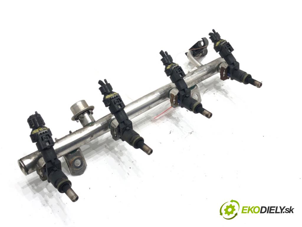 MERCEDES-BENZ KLASA A (W169) 2004 - 2012    A 150 (169.031, 169.331) 70 kW [95 KM] benzyna 2004 - 2012  Lišta vstrekovacia A2660701795 (Vstrekovacie lišty)