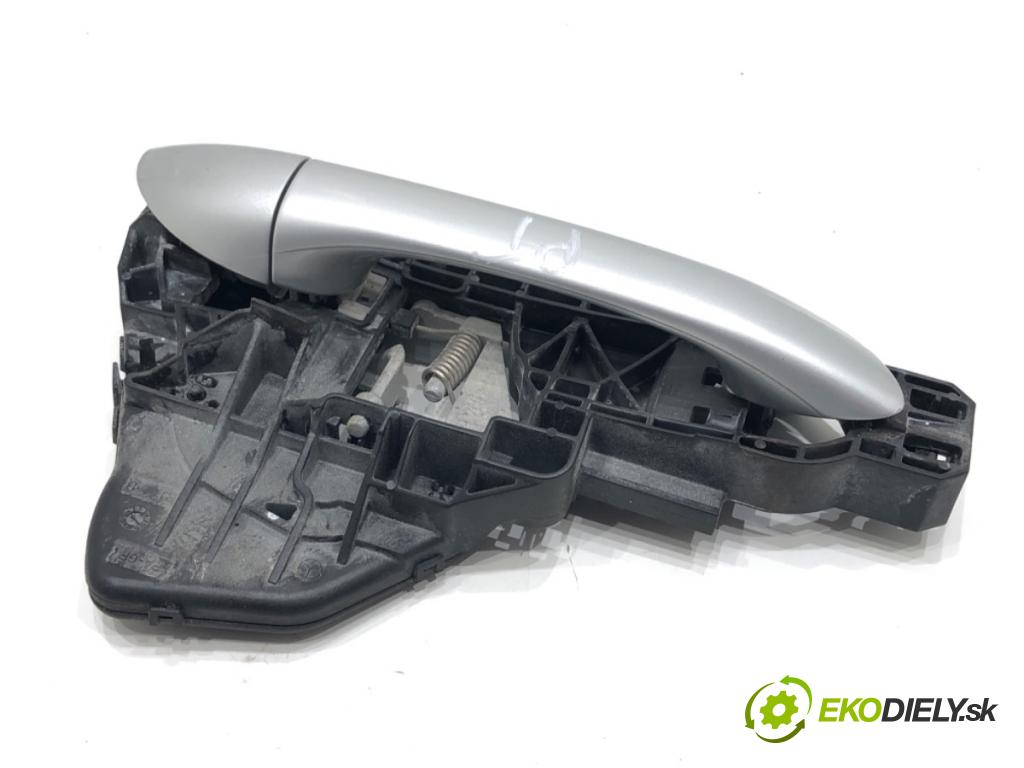 MERCEDES-BENZ KLASA A (W169) 2004 - 2012    A 150 (169.031, 169.331) 70 kW [95 KM] benzyna 2004 - 2012  Kľučka vonkajšia pravy zad A1697600434