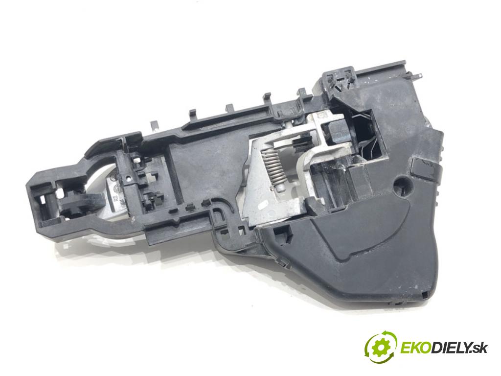 MERCEDES-BENZ KLASA A (W169) 2004 - 2012    A 150 (169.031, 169.331) 70 kW [95 KM] benzyna 2004 - 2012  Kľučka vonkajšia pravy zad A1697600434
