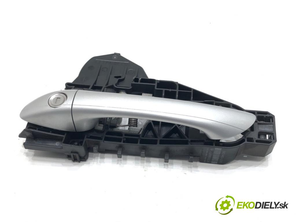 MERCEDES-BENZ KLASA A (W169) 2004 - 2012    A 150 (169.031, 169.331) 70 kW [95 KM] benzyna 2004 - 2012  Kľučka vonkajšia ľavy predný A1697600134