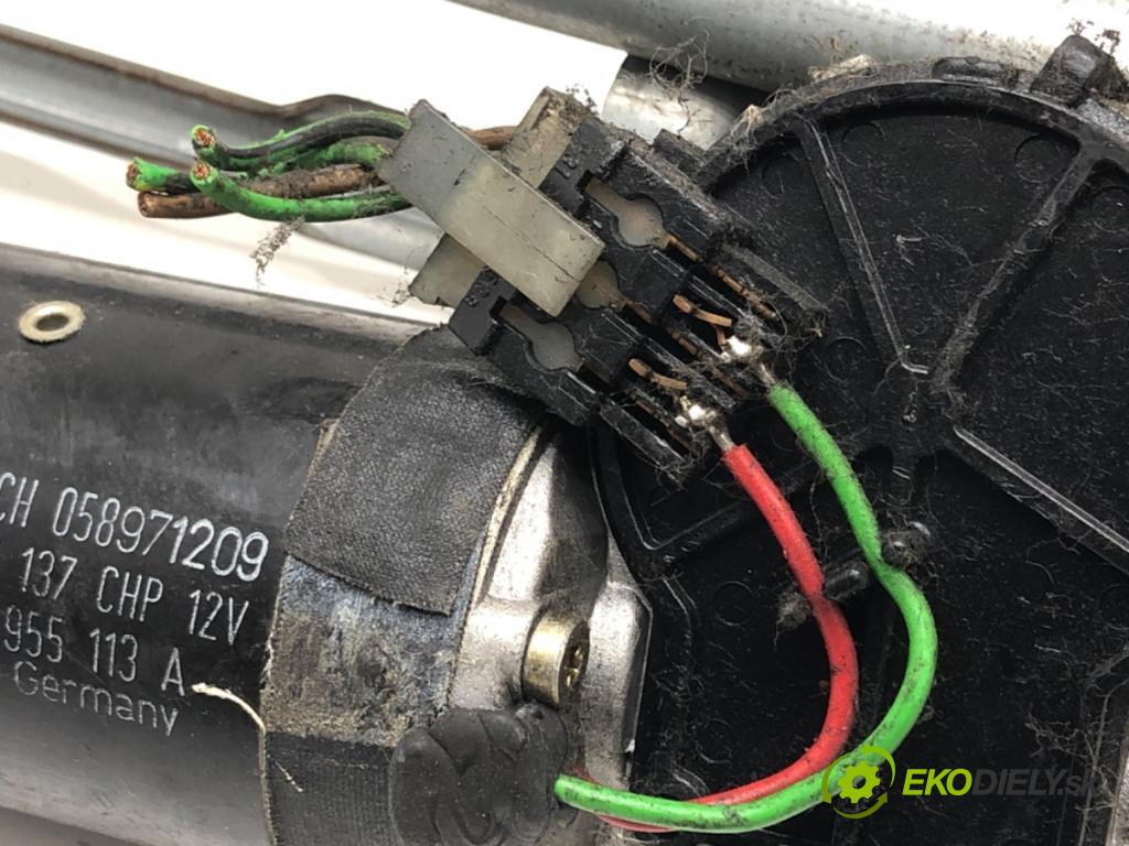 VW GOLF IV (1J1) 1997 - 2008    1.4 16V 55 kW [75 KM] benzyna 1997 - 2004  Mechanizmus stieračov predný 1J1955113A (Motorčeky stieračov predné)