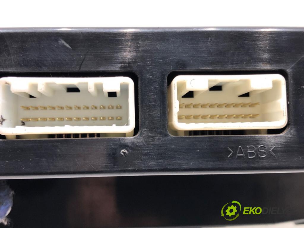 TOYOTA AVENSIS T25 Kombi 2004 85 kW 2.0 D-4D (CDT250_) 1995 Panel ovládania kúrenia 55900-05160 (Prepínacie páčky pod volantom)