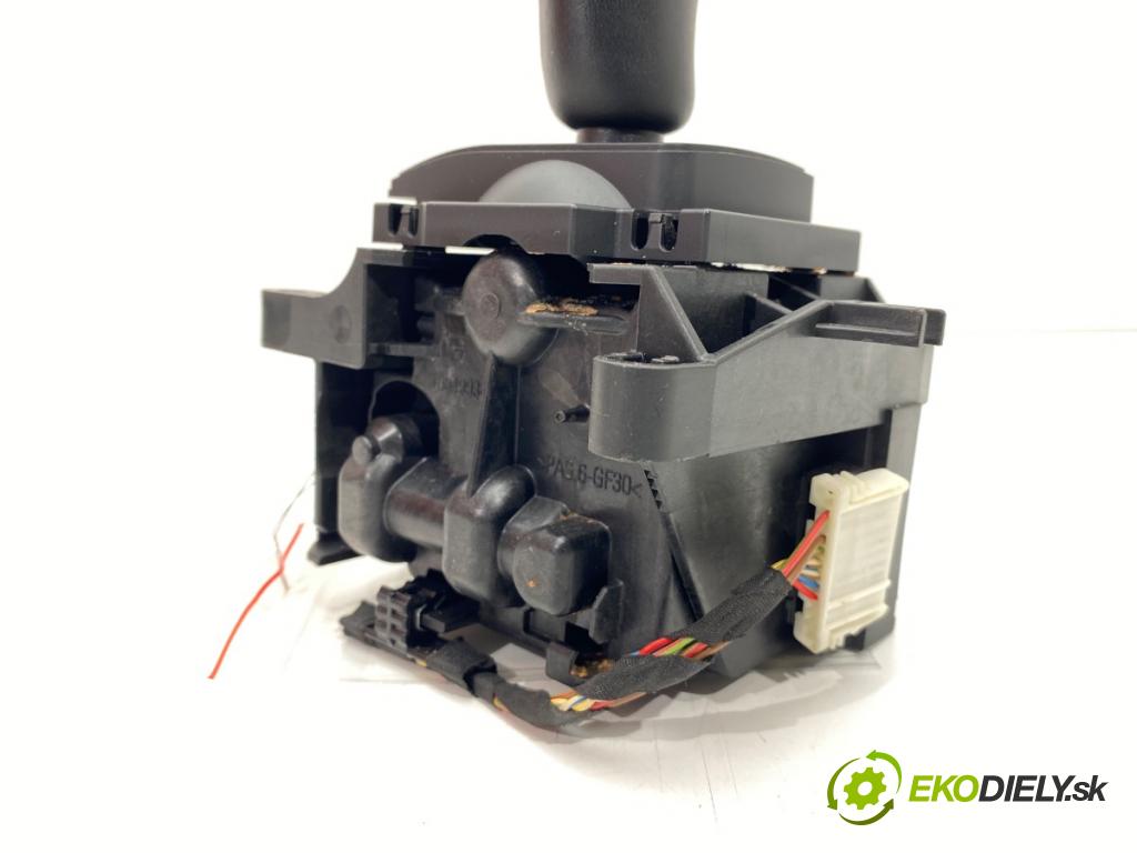 BMW X3 (F25) 2010 - 2017    xDrive 20 d 135 kW [184 KM] olej napędowy 2010 - 2014  Kulisa 9260972 (Rýchlostné páky / kulisy)