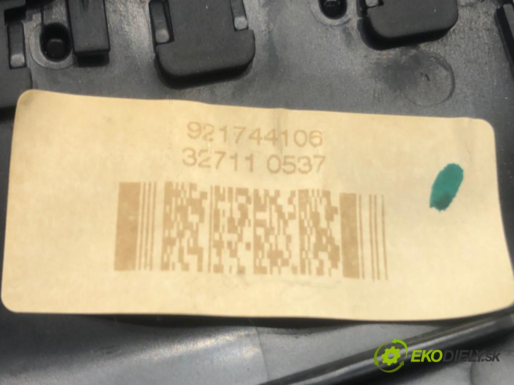 BMW X3 (F25) 2010 - 2017    xDrive 20 d 135 kW [184 KM] olej napędowy 2010 - 2014  Mriežky kúrenia ľavá strana 9217441 (Mriežky kúrenia (fukáre))