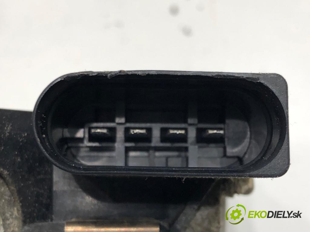 BMW X3 (F25) 2010 - 2017    xDrive 20 d 135 kW [184 KM] olej napędowy 2010 - 2014  motor stěračů přední část 7328561