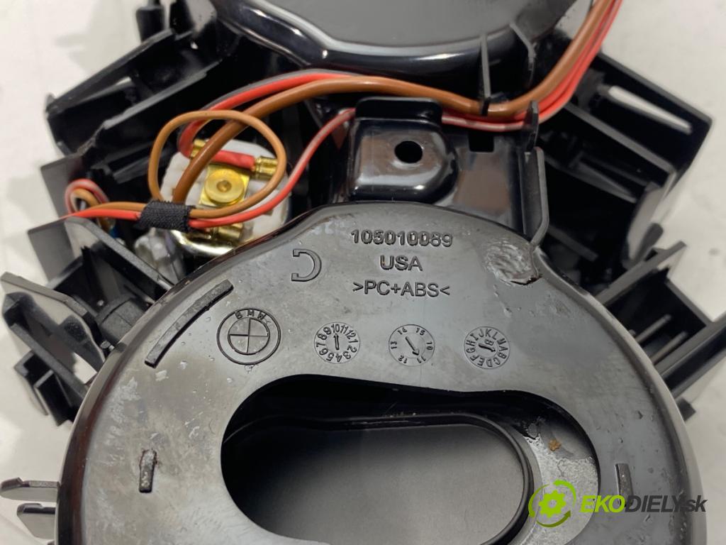 BMW X3 (F25) 2010 - 2017    xDrive 20 d 135 kW [184 KM] olej napędowy 2010 - 2014  Držiak na nápoje  (Úchyty, držiaky na nápoje)