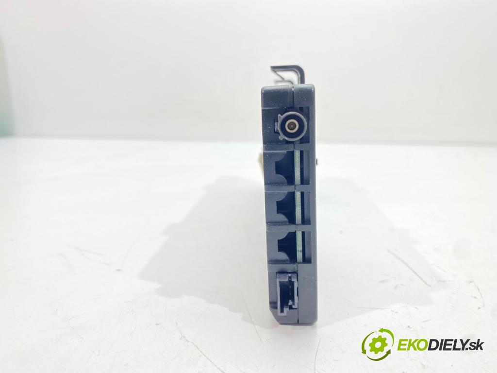 BMW X3 (F25) 2010 - 2017    xDrive 20 d 135 kW [184 KM] olej napędowy 2010 - 2014  Zosilňovač 9267127 (Zosilňovače)