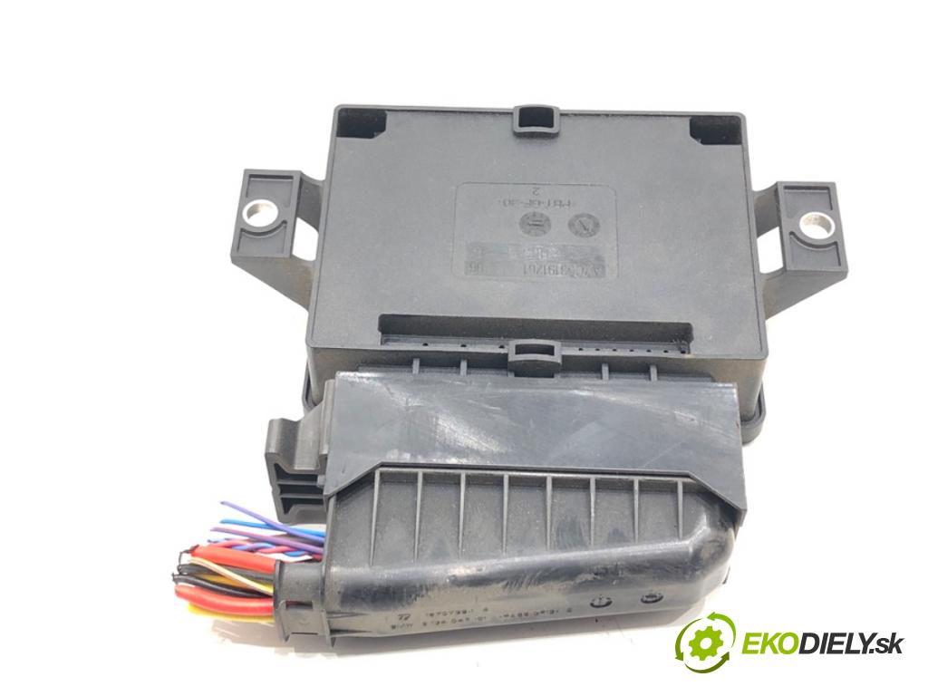 BMW X3 (F25) 2010 - 2017    xDrive 20 d 135 kW [184 KM] olej napędowy 2010 - 2014  Modul ťažného oka 32620264 (Ostatné)