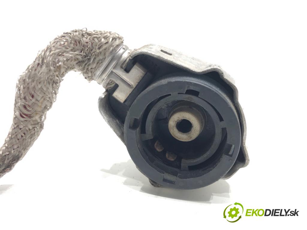 TOYOTA AVENSIS Kombi (_T25_) 2003 - 2008    2.0 D-4D (CDT250_) 85 kW [116 KM] olej napędowy 2003 - 2008  Menič XENON 85967-05010 (Riadiace jednotky xenónu)