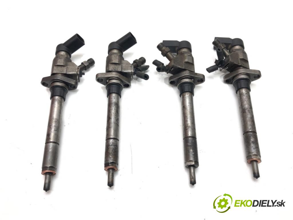 VOLVO V50 (545) 2003 - 2012    2.0 D 100 kW [136 KM] olej napędowy 2004 - 2010  Vstrekovacie ventily 9657144580
