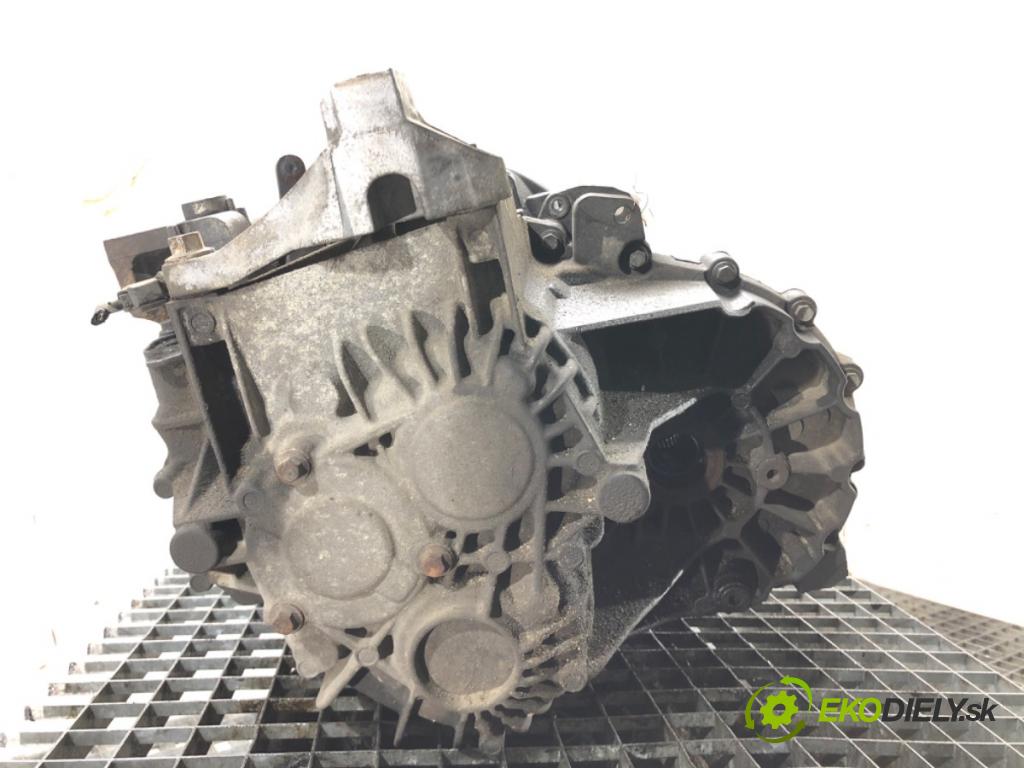 VOLVO V50 (545) 2003 - 2012    2.0 D 100 kW [136 KM] olej napędowy 2004 - 2010  Prevodovka 6M2R-7F096-EB (Prevodovky)