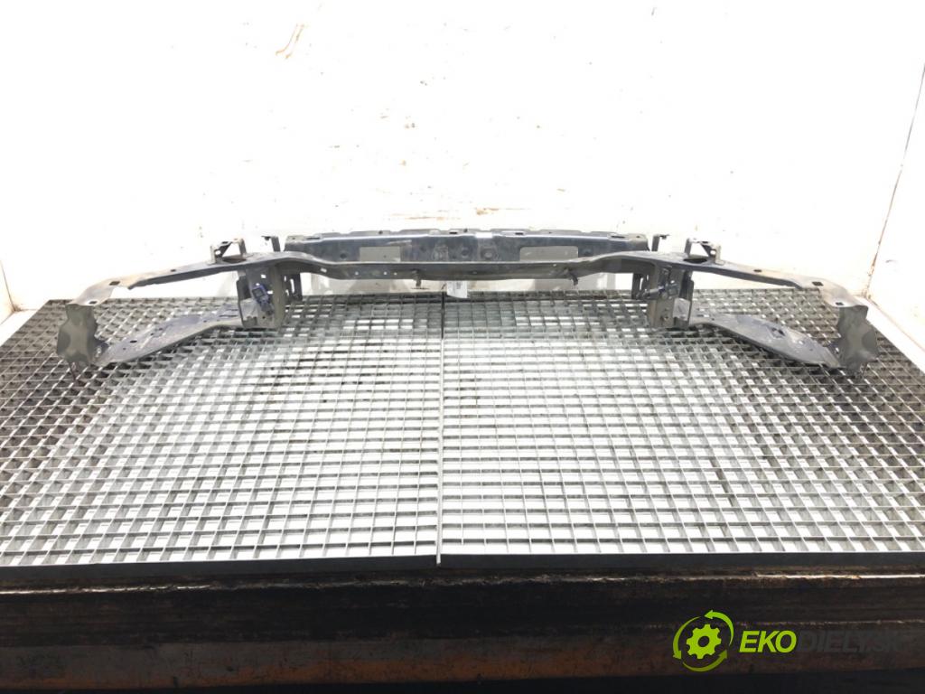 VOLVO V50 (545) 2003 - 2012    2.0 D 100 kW [136 KM] olej napędowy 2004 - 2010  výztuha horní  (Výztuhy)