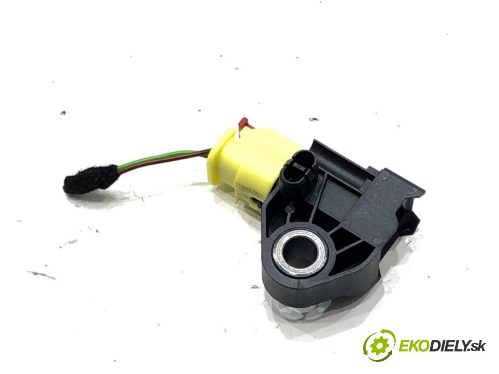 AUDI A6 C8 Avant (4A5) 2018 - 2022    40 TDI Mild Hybrid quattro 150 kW [204 KM] Hybryda silnik Diesla / elektryczny 2018 - 2022  Snímač nárazu 4N0959651D (Snímače nárazu)