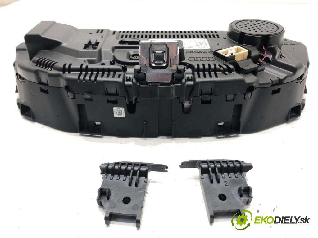 AUDI A6 C8 Kombi 2023 150 kW 40 TDI Mild Hybrid quattro 1968 prístrojovka 4K0920790G (Přístrojová deska)