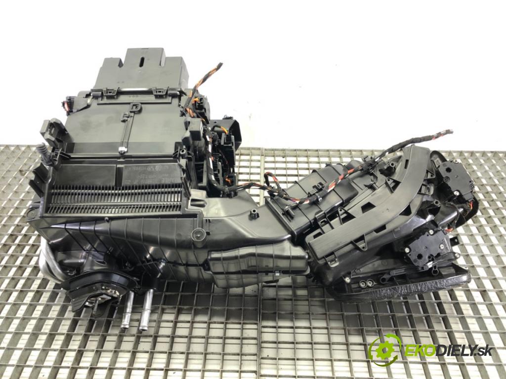 AUDI A6 C8 Avant (4A5) 2018 - 2022    40 TDI Mild Hybrid quattro 150 kW [204 KM] Hybryda silnik Diesla / elektryczny 2018 - 2022  topné těleso radiátor topení komplet KOMBAJN 4K1820005AK (Radiátory topení)