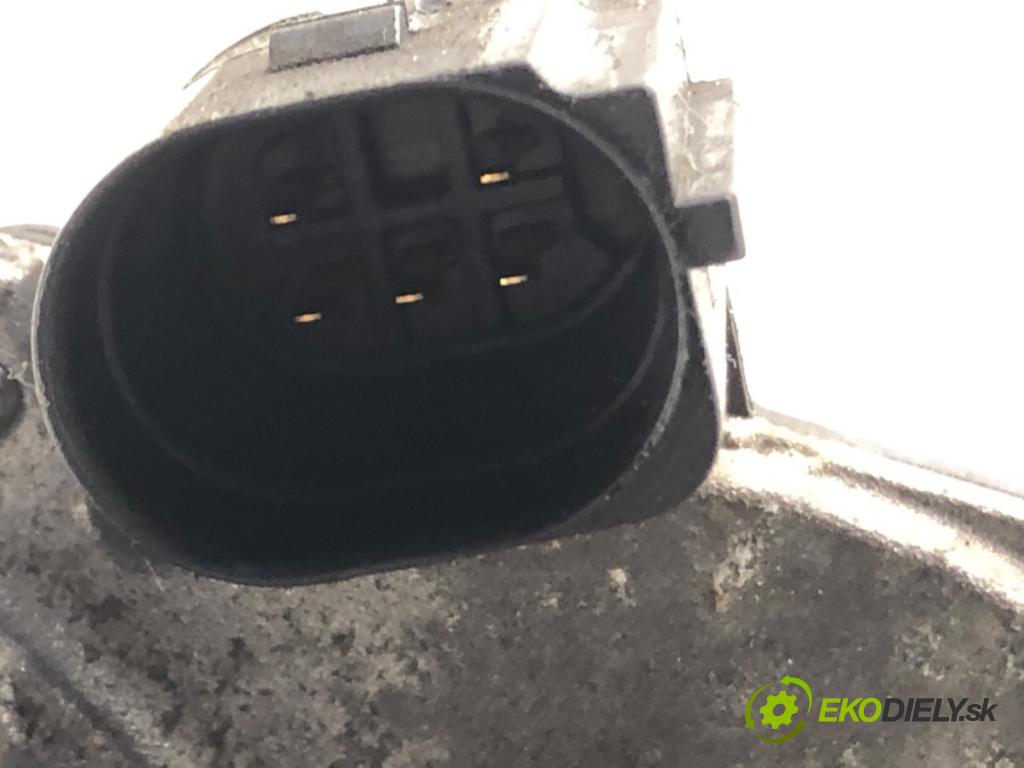 OPEL ZAFIRA TOURER C (P12) 2011 - 2022    2.0 CDTi (75) 121 kW [165 KM] olej napędowy 2011 - 2022  Škrtiaca klapka 55564164 (Škrtiace klapky)