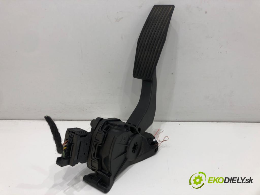 OPEL ZAFIRA TOURER C (P12) 2011 - 2022    2.0 CDTi (75) 121 kW [165 KM] olej napędowy 2011 - 2022  Potenciometer plynu 13253781 (Pedále)