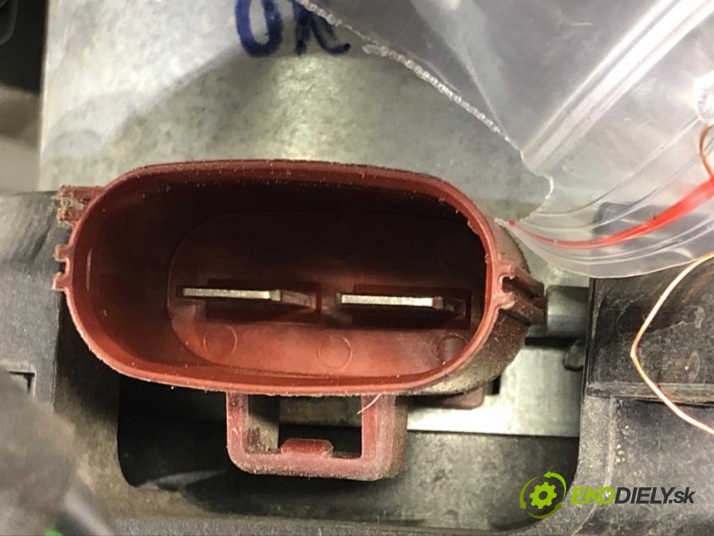 FORD ECOSPORT 2011 - 2022    1.0 EcoBoost 92 kW [125 KM] benzyna 2013 - 2022  ventilátor chladiče H15G-8C607-GA (Ventilátory)