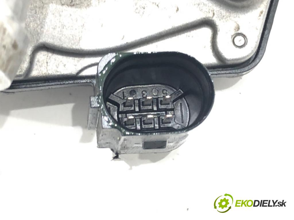 FORD ECOSPORT 2011 - 2022    1.0 EcoBoost 92 kW [125 KM] benzyna 2013 - 2022  Škrtiaca klapka CM5G-9F991-GA (Škrtiace klapky)