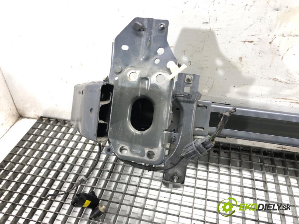 FORD ECOSPORT 2011 - 2022    1.0 EcoBoost 92 kW [125 KM] benzyna 2013 - 2022  výztuha nárazníka přední část  (Výztuhy přední)