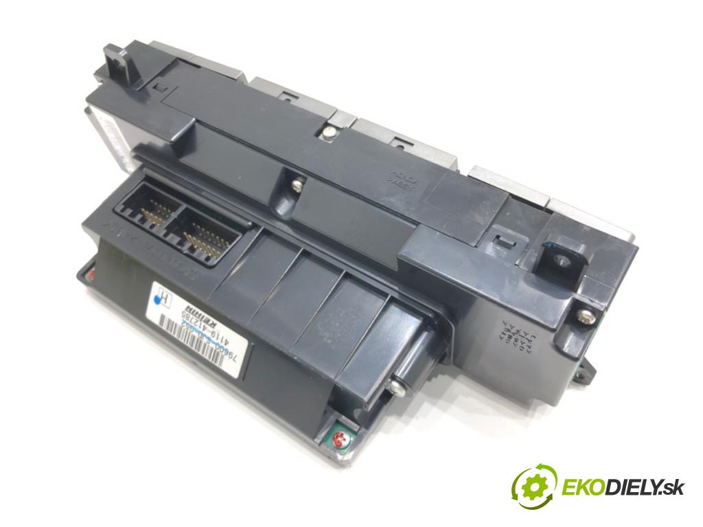 HONDA FR-V (BE) 2004 - 2022    1.7 (BE1) 92 kW [125 KM] benzyna 2004 - 2022  Panel ovládania kúrenia 79600-SJD-G52 (Prepínače, spínače, tlačidlá a ovládače kúrenia)