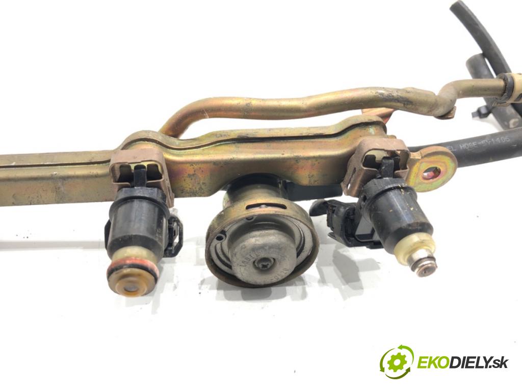 HONDA FR-V (BE) 2004 - 2022    1.7 (BE1) 92 kW [125 KM] benzyna 2004 - 2022  Lišta vstrekovacia  (Vstrekovacie lišty)