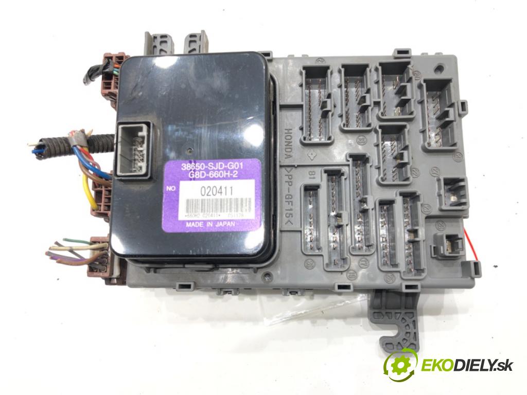 HONDA FR-V (BE) 2004 - 2022    1.7 (BE1) 92 kW [125 KM] benzyna 2004 - 2022  skříňka poistková 38650-SJD-G01 (Pojistkové skříňky)