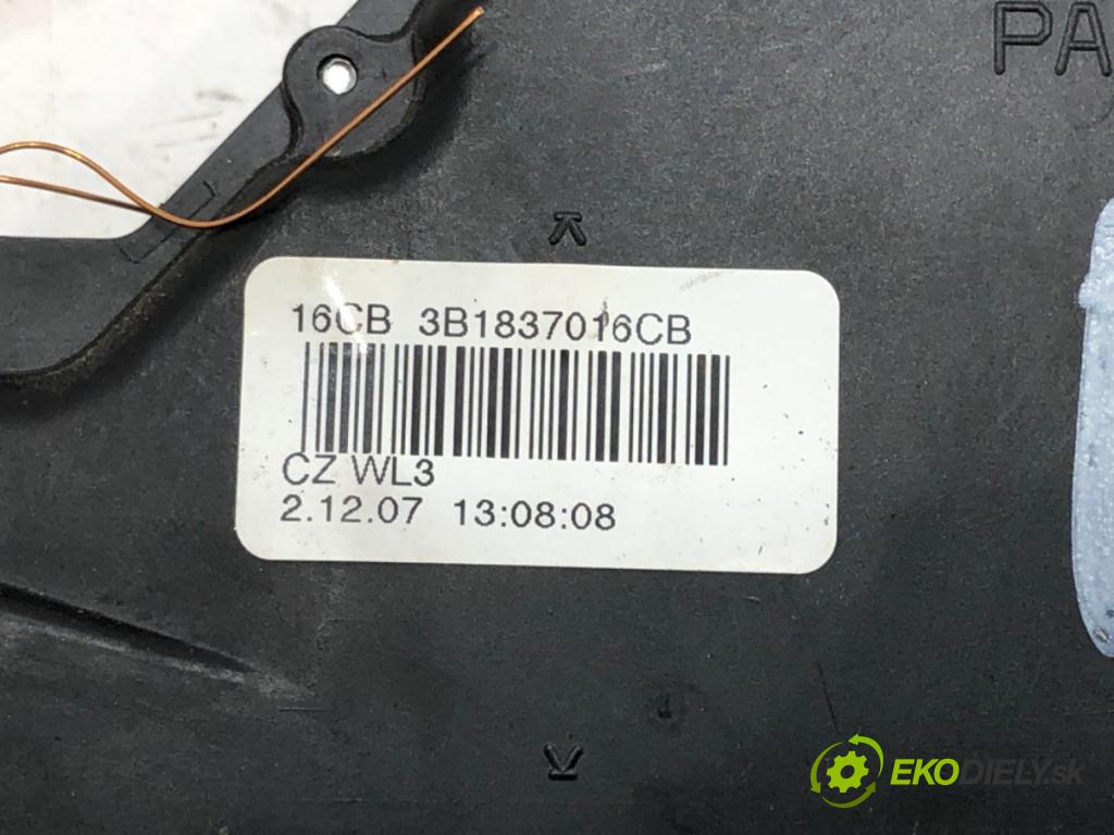 VW POLO (9N_, 9A_) 2001 - 2014    1.2 12V 51 kW [69 KM] benzyna 2007 - 2009  zámok dveře pravý přední část 3B1837016CB