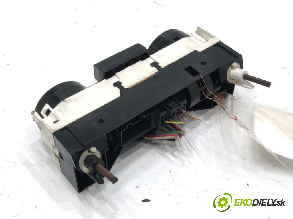 VW POLO (9N_, 9A_) 2001 - 2014    1.2 12V 51 kW [69 KM] benzyna 2007 - 2009  Panel ovládania kúrenia 6Q0819045T (Prepínače, spínače, tlačidlá a ovládače kúrenia)