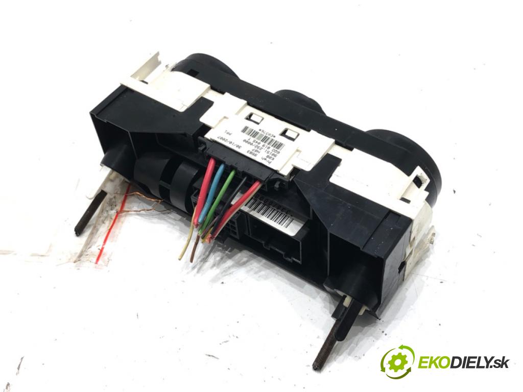 VW POLO (9N_, 9A_) 2001 - 2014    1.2 12V 51 kW [69 KM] benzyna 2007 - 2009  Panel ovládania kúrenia 6Q0819045T (Prepínače, spínače, tlačidlá a ovládače kúrenia)