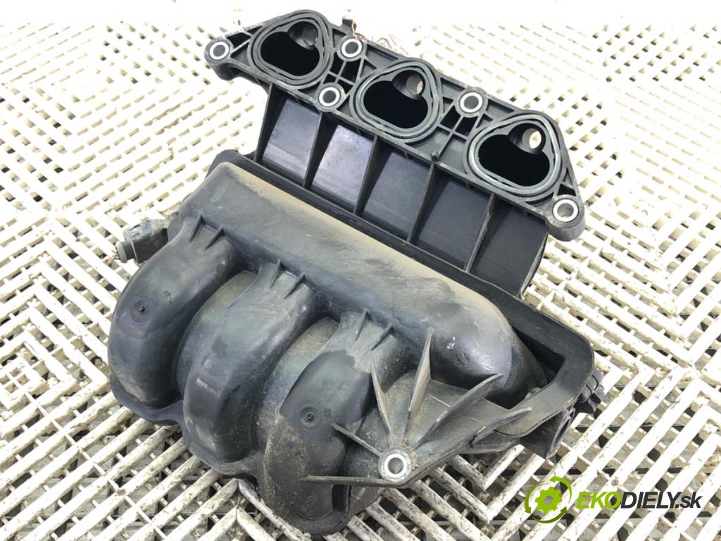 VW POLO (9N_, 9A_) 2001 - 2014    1.2 12V 51 kW [69 KM] benzyna 2007 - 2009  Potrubie sacie, sanie 03E129711D (Sacie potrubia)