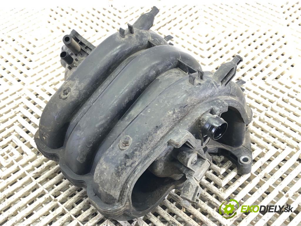 VW POLO (9N_, 9A_) 2001 - 2014    1.2 12V 51 kW [69 KM] benzyna 2007 - 2009  Potrubie sacie, sanie 03E129711D (Sacie potrubia)