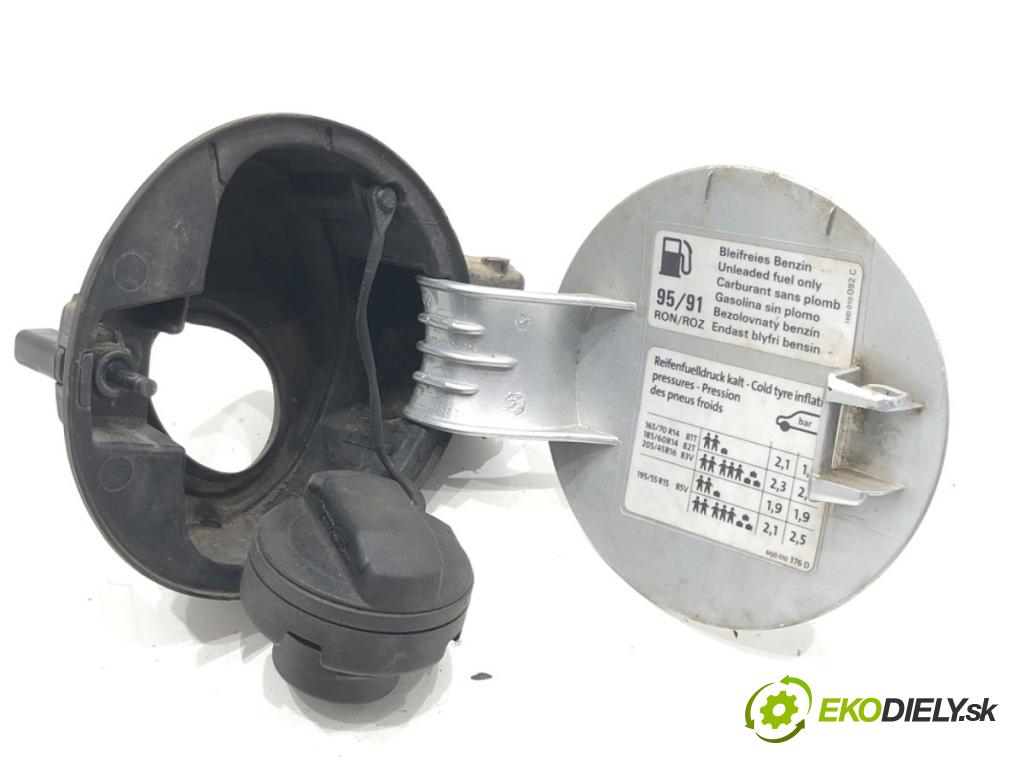 VW POLO (9N_, 9A_) 2001 - 2014    1.2 12V 51 kW [69 KM] benzyna 2007 - 2009  Dvierka nádrže paliva  (Ostatné)