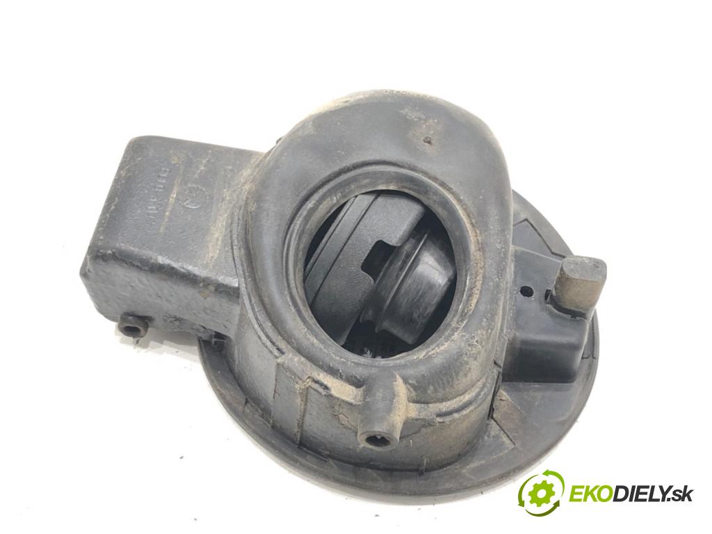 VW POLO (9N_, 9A_) 2001 - 2014    1.2 12V 51 kW [69 KM] benzyna 2007 - 2009  Dvierka nádrže paliva  (Ostatné)