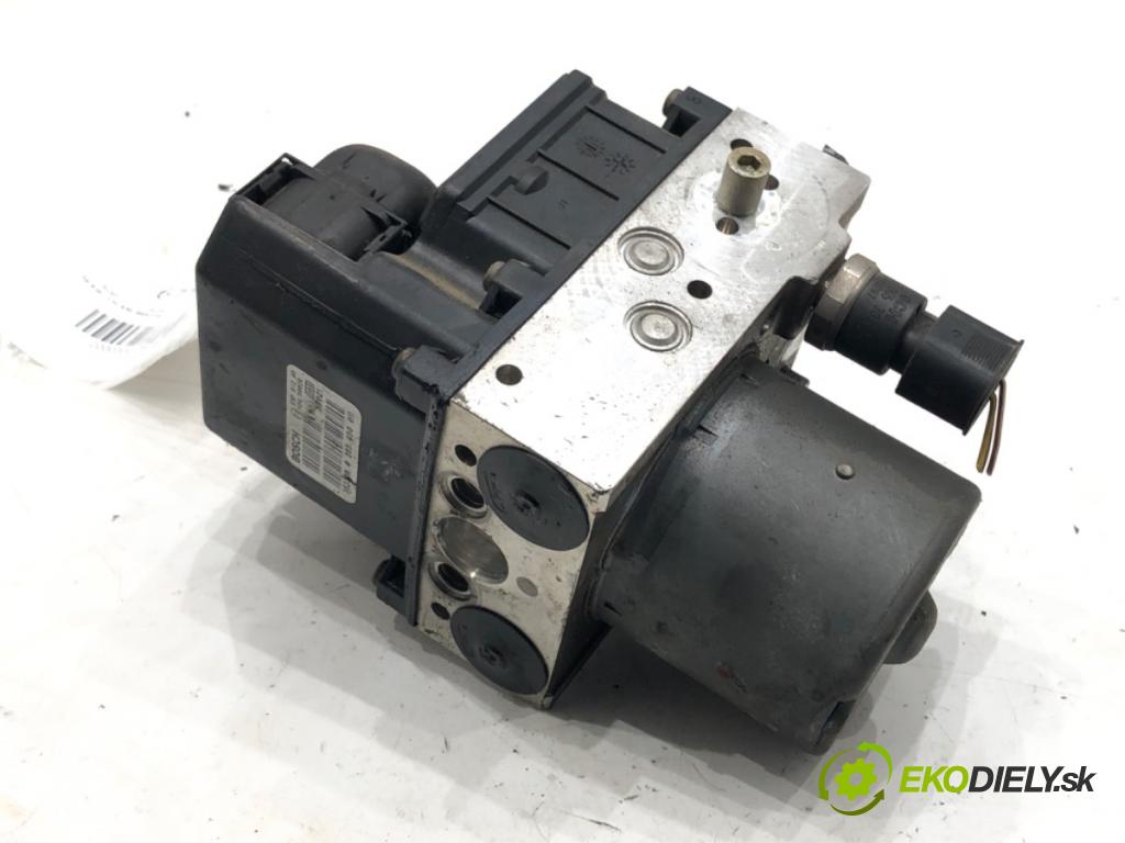 AUDI A4 B6 Avant (8E5) 2000 - 2005    2.0 96 kW [130 KM] benzyna 2001 - 2004  Pumpa ABS 8E0614517 (Pumpy ABS)