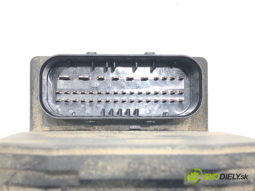 AUDI A4 B6 Avant (8E5) 2000 - 2005    2.0 96 kW [130 KM] benzyna 2001 - 2004  Pumpa ABS 8E0614517 (Pumpy ABS)