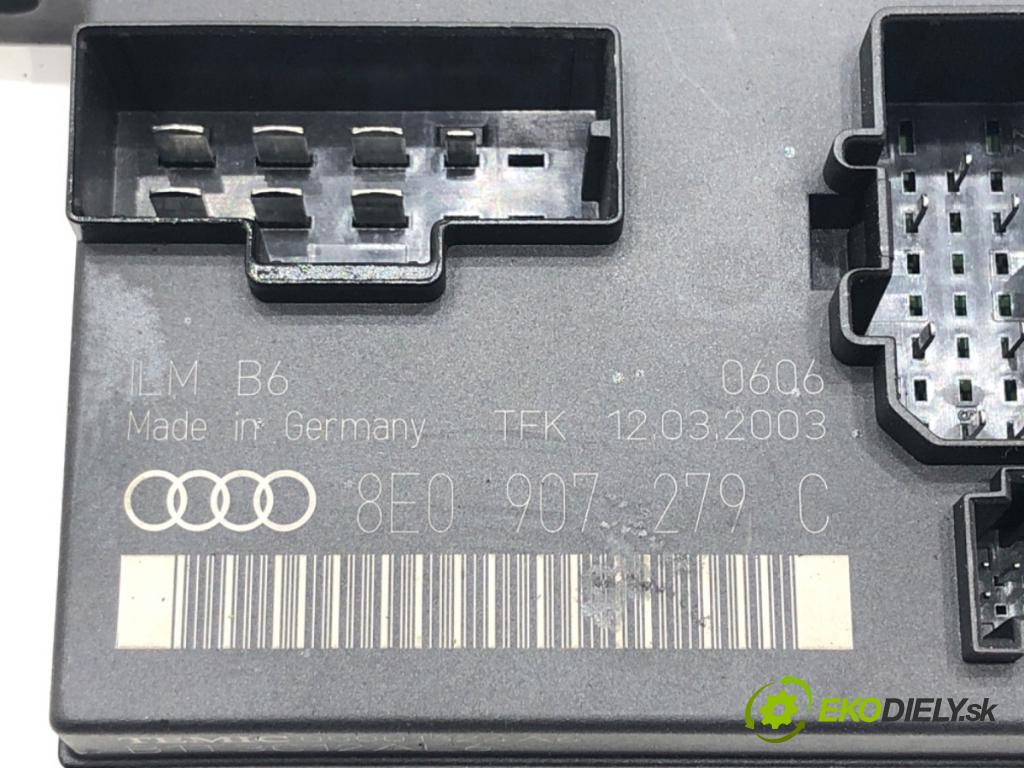 AUDI A4 B6 Avant (8E5) 2000 - 2005    2.0 96 kW [130 KM] benzyna 2001 - 2004  Modul svetiel 8E0907279C (Ostatné)