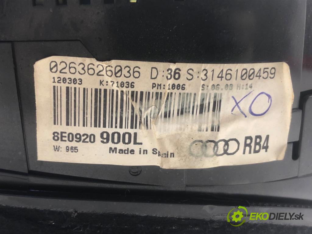 AUDI A4 B6 Avant (8E5) 2000 - 2005    2.0 96 kW [130 KM] benzyna 2001 - 2004  Prístrojovka 8E0920900L (Prístrojové dosky, displeje)