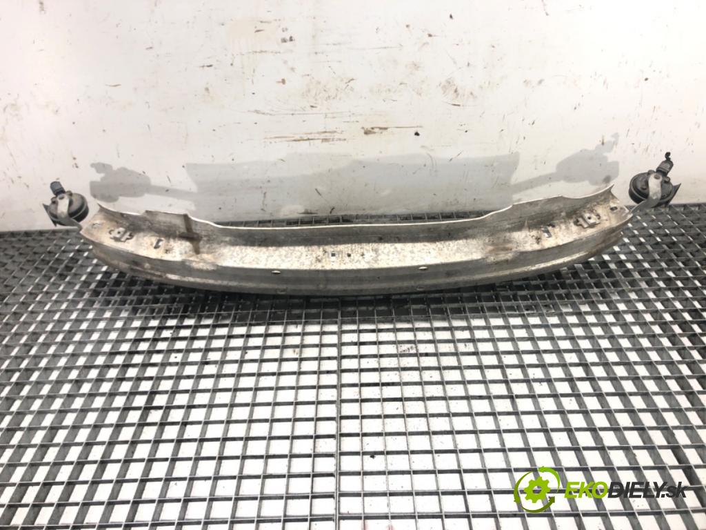 AUDI A4 B6 Avant (8E5) 2000 - 2005    2.0 96 kW [130 KM] benzyna 2001 - 2004  výztuha nárazníka přední část  (Výztuhy přední)