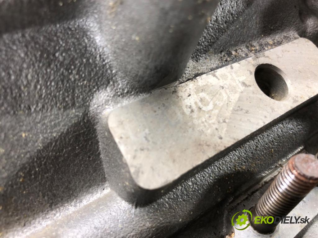 AUDI A4 B6 Avant (8E5) 2000 - 2005    2.0 96 kW [130 KM] benzyna 2001 - 2004  Hlava valcov ALT (Hlavy valcov)