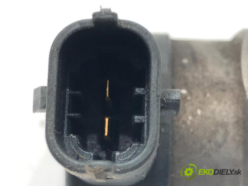 OPEL CORSA D (S07) 2006 - 2014    1.3 CDTI (L08, L68) 55 kW [75 KM] olej napędowy 2006 - 2014  Regulátor tlaku paliva 0281002507 (Ostatné)