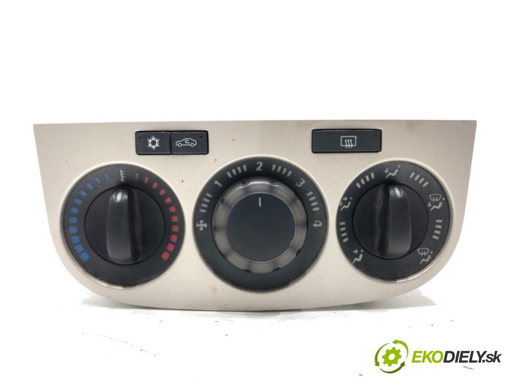 OPEL CORSA D (S07) 2006 - 2014    1.3 CDTI (L08, L68) 55 kW [75 KM] olej napędowy 2006 - 2014  Panel ovládania kúrenia 466119570 (Prepínače, spínače, tlačidlá a ovládače kúrenia)