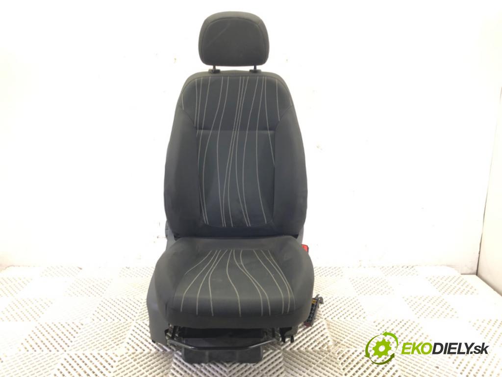 OPEL CORSA D (S07) 2006 - 2014    1.3 CDTI (L08, L68) 55 kW [75 KM] olej napędowy 2006 - 2014  Sedadlo pravy predný 