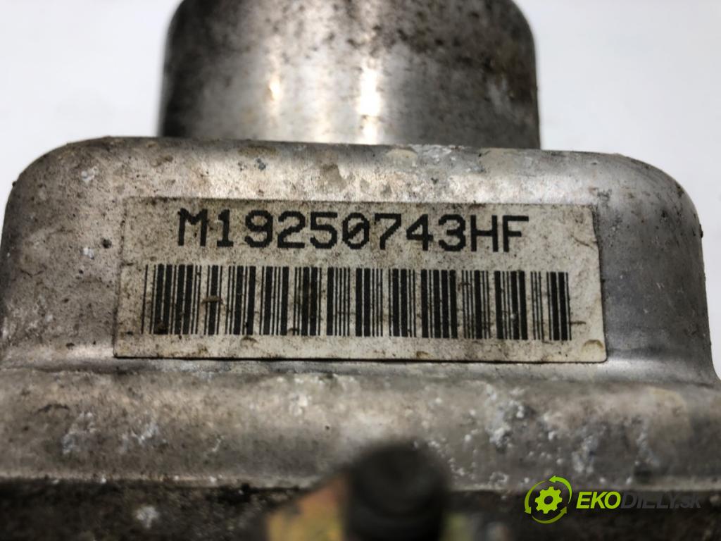 FIAT CROMA (194_) 2005 - 2022    1.9 D Multijet (194AXC1B, 194AXC12) 110 kW [150 KM] olej napędowy 2005 - 2011  Pumpa servočerpadlo 00517713480 (Servočerpadlá, pumpy riadenia)